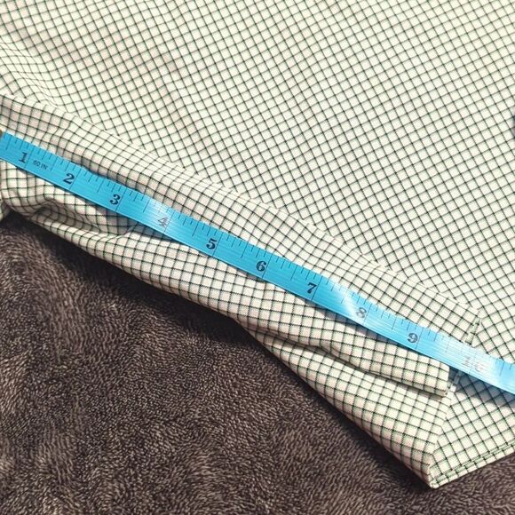 IZOD GOLF Mens Flat Front Saltwater SHORTS Size 38 Green Checked Xtreme Function - Picture 5 of 5